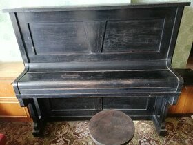Starožitný funkčný klavír výrobcu A. Ressel