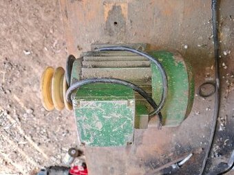 Predam elektromotor 3 fazovy. - 1