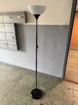 Lampa stojaca ikea