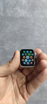 Apple Watch 4 40mm - Nová batéria