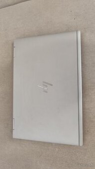 HP elitebook 1030 G3