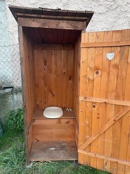 Latrína suché WC