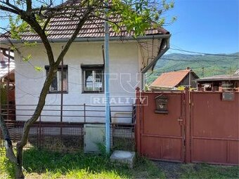 Na predaj menší rodinný dom v Tekovskej Breznici ideálny...