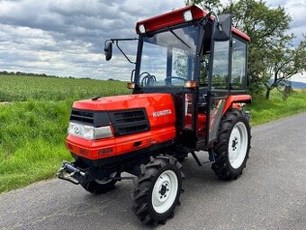 KUBOTA GL 21 Diesel motor 3 válec, 21HP