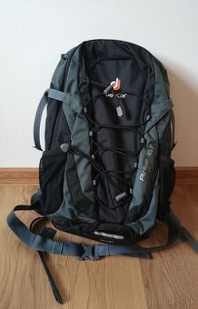 Tiristicky batoh Deuter Airlite 16