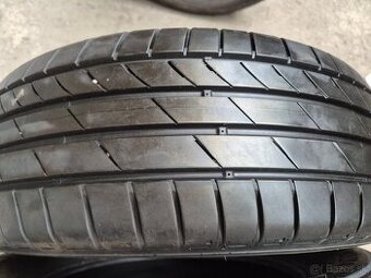 205/60 r16 letné 4 ks KUMHO dezén 6,7 - 6,5 mm