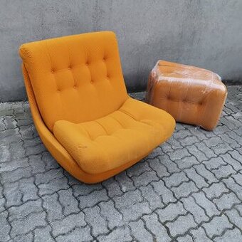 Legendarne Retro kreslo Atlantis + 3 vankuse Vintage