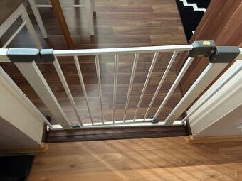 Detská zábrana Safety 1st 4ks + predĺženia