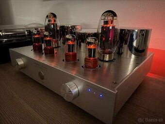 Elektrónkový zosilňovač