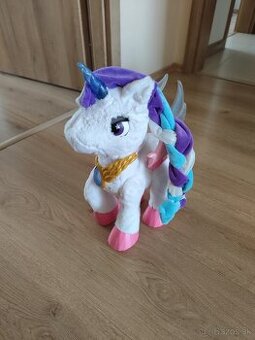 Interaktívny jednorožec