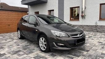 Opel Astra J 2013 / Nova STK EK