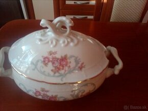 starožitna obedová misa