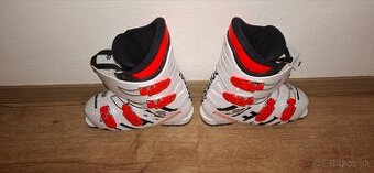 ROSSIGNOL HERO Lyžiarky