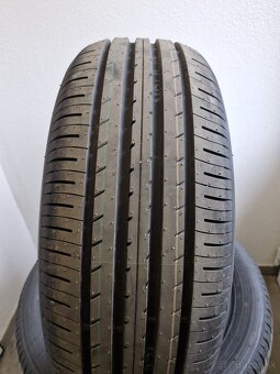 Pnemuatiky 215 / 55 / R18