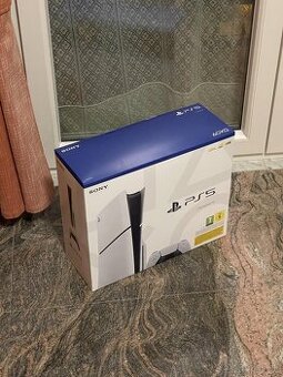 PS5 slim s mechanikou // NEROZBALENA
