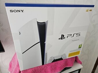 PS5 slim s mechanikou // NEROZBALENA
