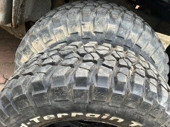 235/75 r15 Mud terraine