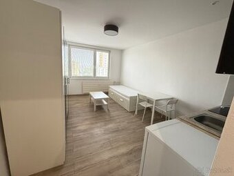 Exkluzívna garsónka prenájom - voľná ihned