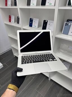 ZÁRUKA 2 ROKY / Apple MacBook Air 2017 / 13.3" / i5 / 8GB