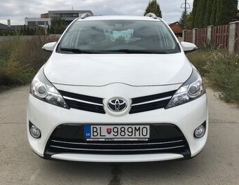 ZLAVA - TOYOTA VERSO 1,8