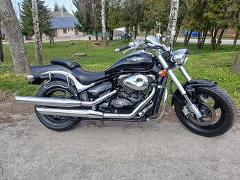 Suzuki M800 Intruder