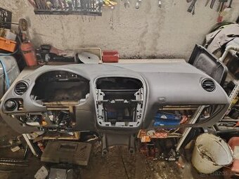 Seat Altea palubovka