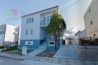 -ZNÍŽENÁ CENA- Na predaj 4-izbový rodinný dom 207 m², pozemo