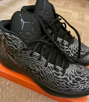 Jordan Ultra Fly Black/Grey 43 - 1