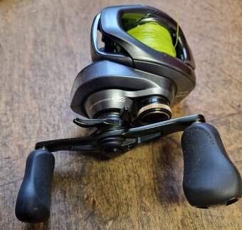 Navijak shimano curado dc 151hg baitcasting