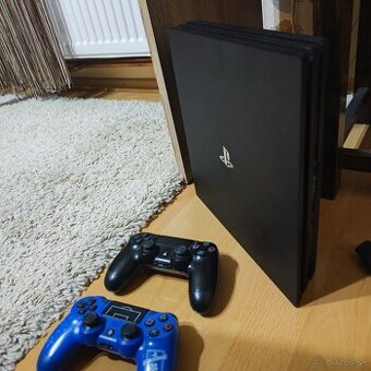 PS4 Pro 1TB + 2x ovládač originál