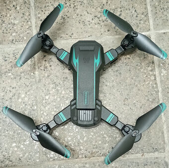 Dron S6