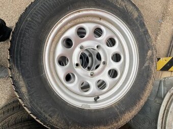 NEXEN zimné +disky 205/70 r15 Jimny ,Samurai zimna sada