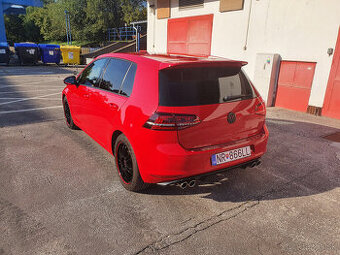 Volkswagen Golf 1,4 Tsi, 90kw - PORUCHA MOTORU