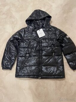 Moncler čierna bunda L