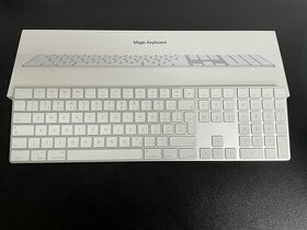Apple Magic Keyboard slovenská (SK) s numerickou klávesnicou - 1