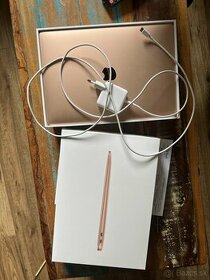 MacBook Air 13” gold