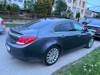 Opel Insignia 2.0 tdi 118kw