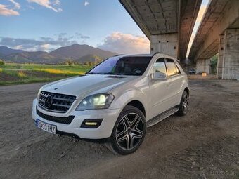 Mercedes-Benz ML350CDI Grand Edition