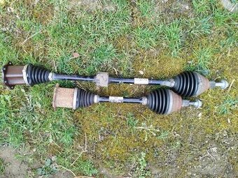 VW, Škoda poloosi