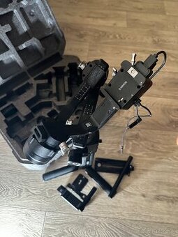 DJI Ronin S + ostriace kolečko
