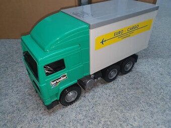 Bruder Volvo