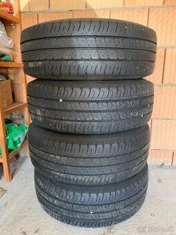 Predam letne pneumatiky GoodYear 215 65 r16C