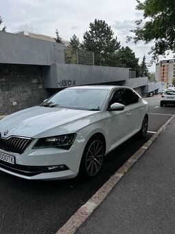 Škoda Superb 3 L&K 4x4