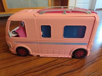 Barbie karavan