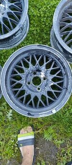 4x100 r15 - 1