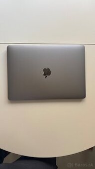 Macbook Air M1 vo výbornom stave
