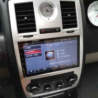 Android radio pre Chrysler 300C 2004-2007