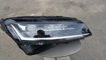 Svetlo superb III facelift