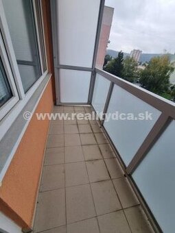 Predáme 4-izbový byt v Trenčíne na Sihoti