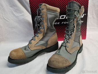 USAF Sage Green Corcoran Marauder (USA), vel.41 - NOVÉ